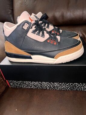 Jordan 3 Retro Pre-Owned